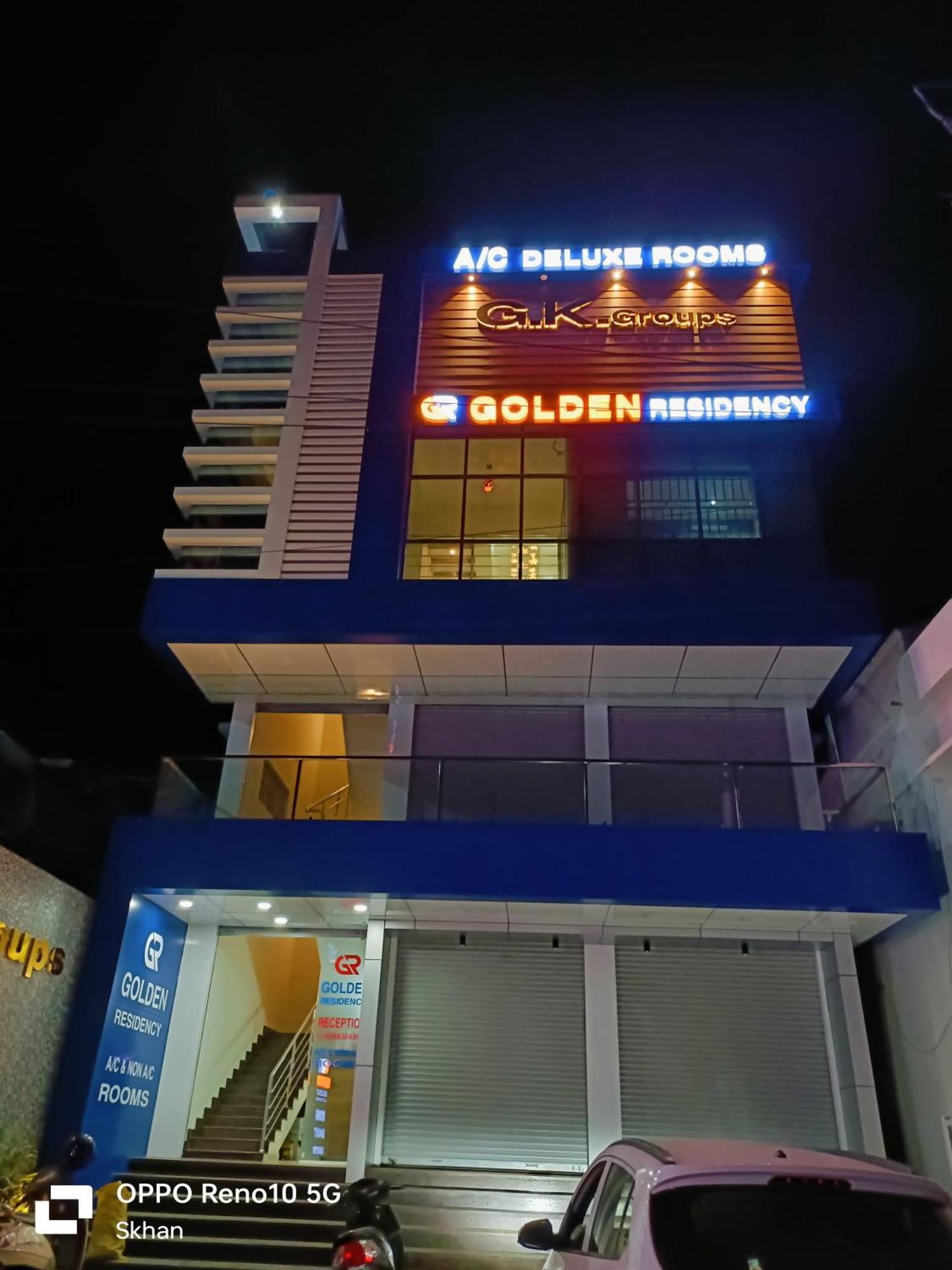 Hotel Golden Residency Kushālnagar Esterno foto